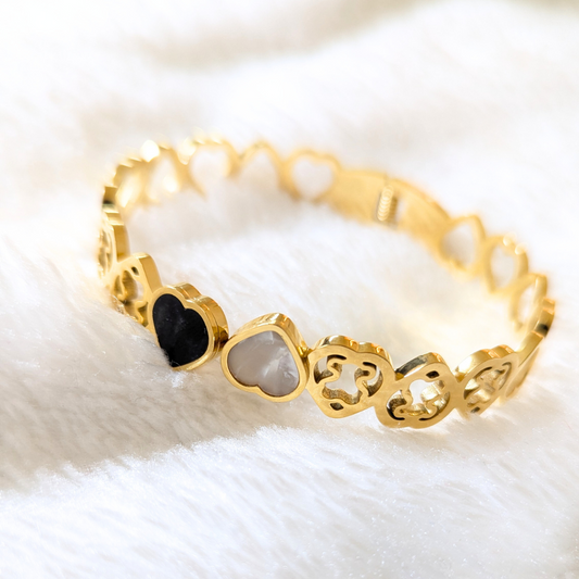 Hearts & Hues Bracelet