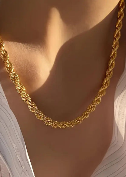 Royal Twist Chain
