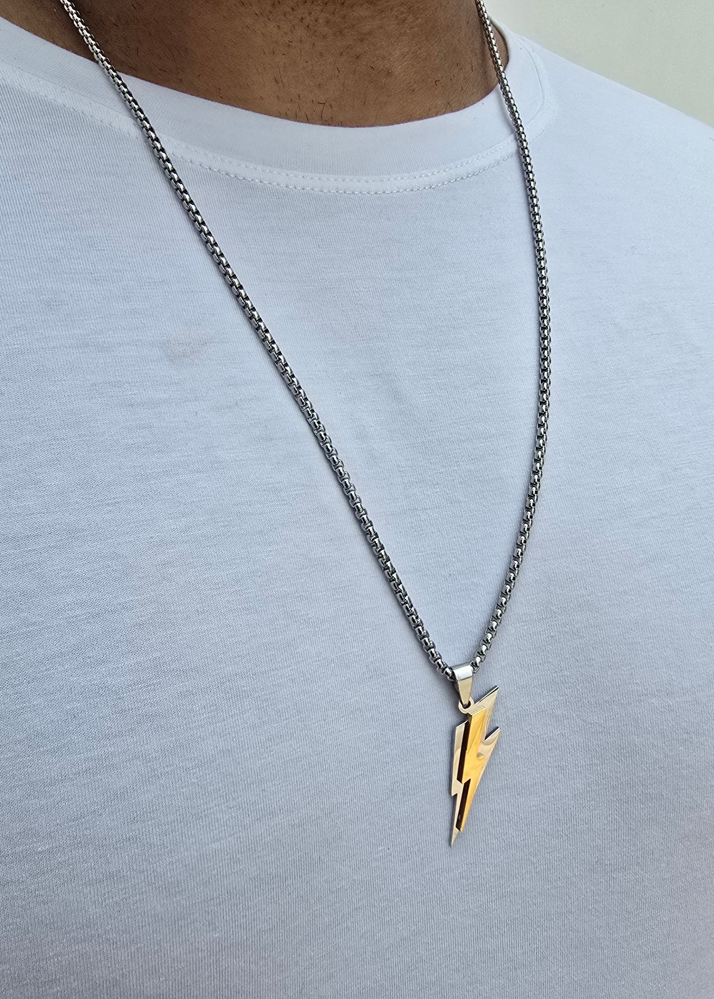 Thunder Flash Pendant