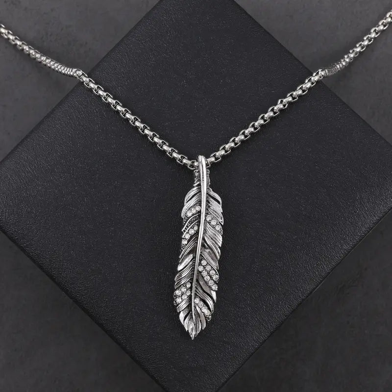Silver Drift Feather Necklace