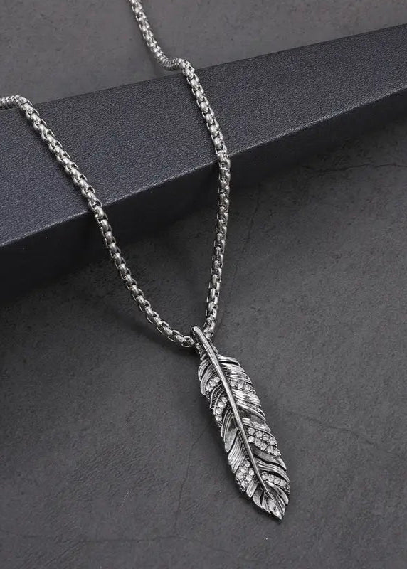 Silver Drift Feather Necklace