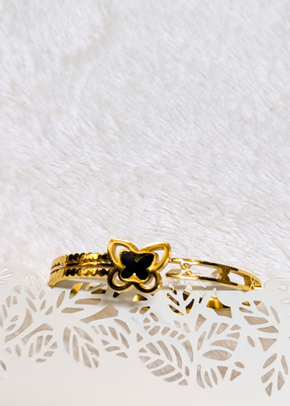 Butterfly Noir Kada