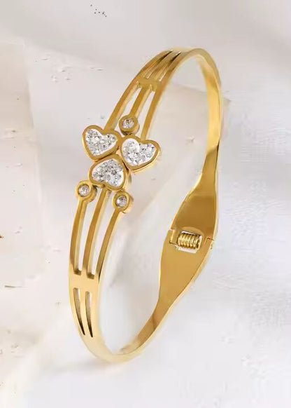 Glitz Clover Bangle