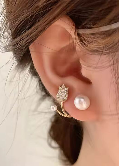 Tulip Twist Pearl Earrings