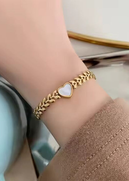 White Heart Link Bracelet